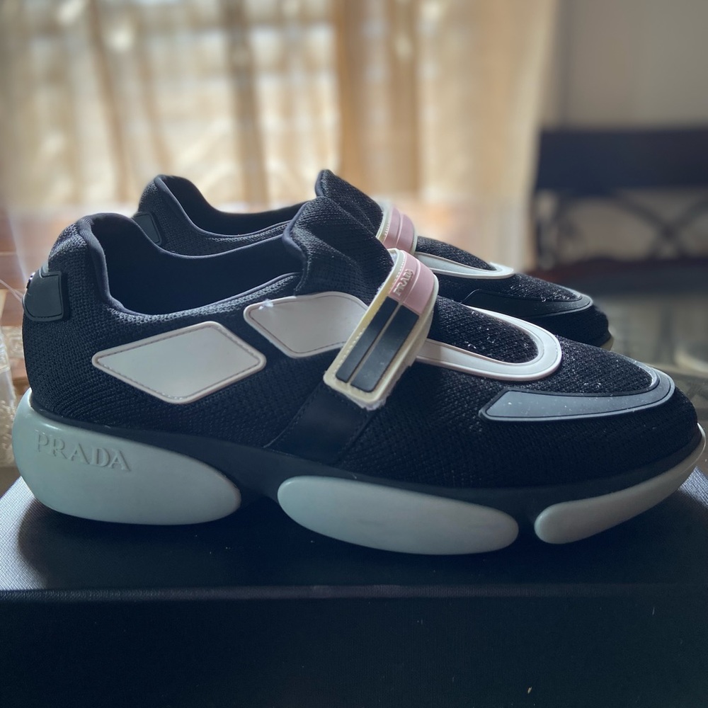 PRADA cloudbust - Picture 2 of 4